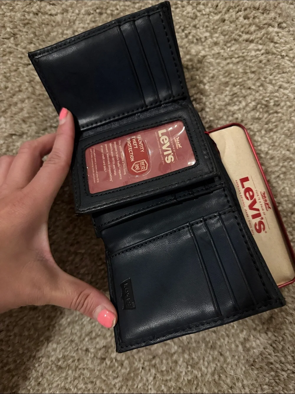 Levi's Black Men's Bifold Wallet